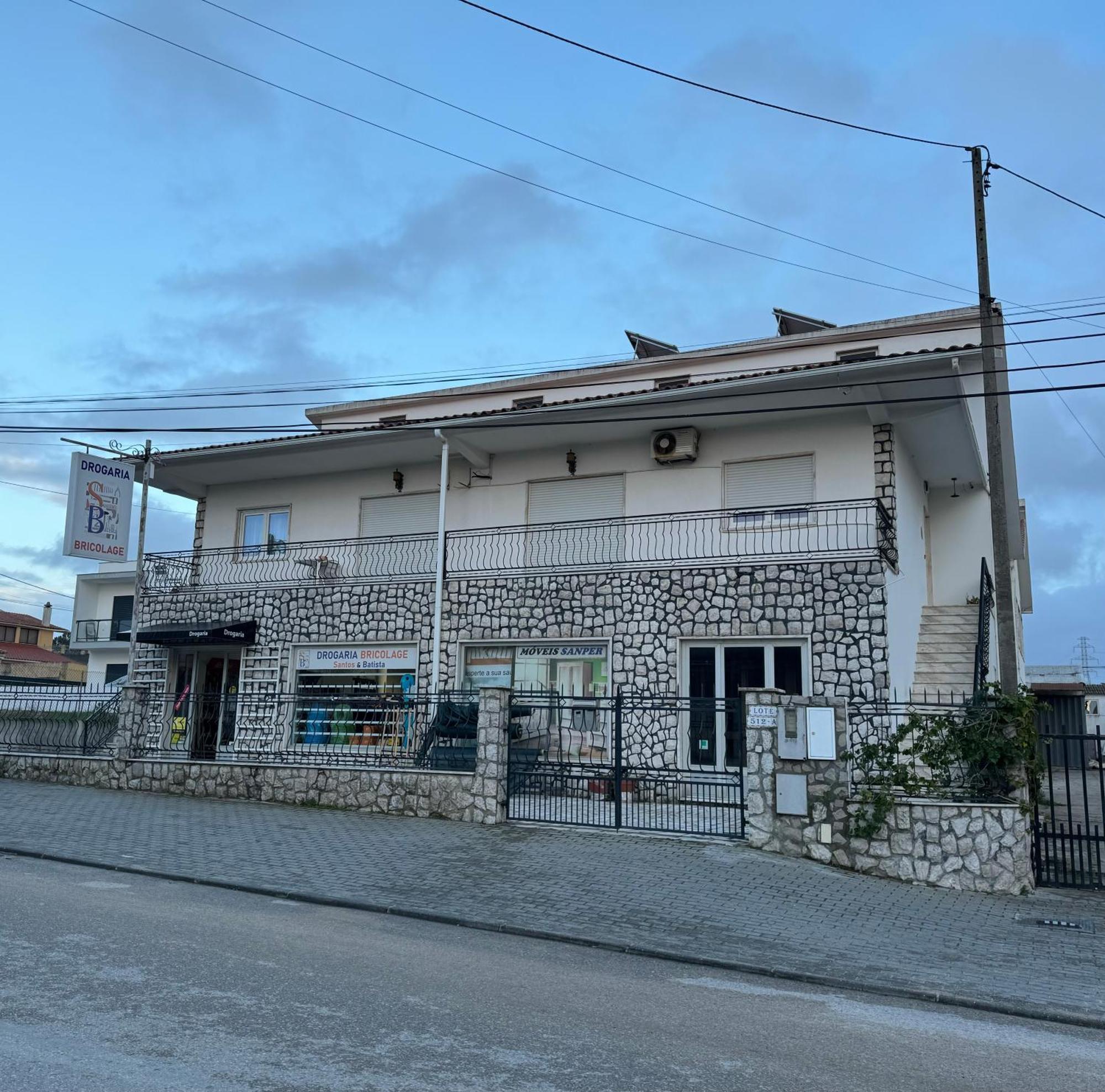 Alojamento Das Laranjeiras Fernao Ferro Exterior photo